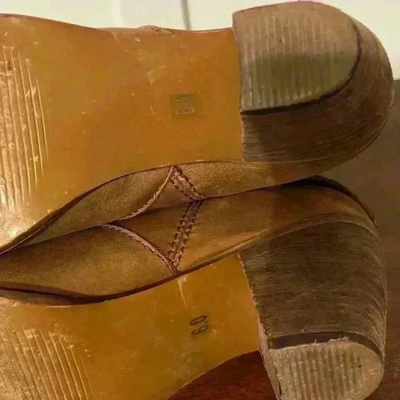 Steve Madden leather booties size 6 - Picture 3 of 3